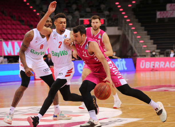 这只是他和 这只是他和